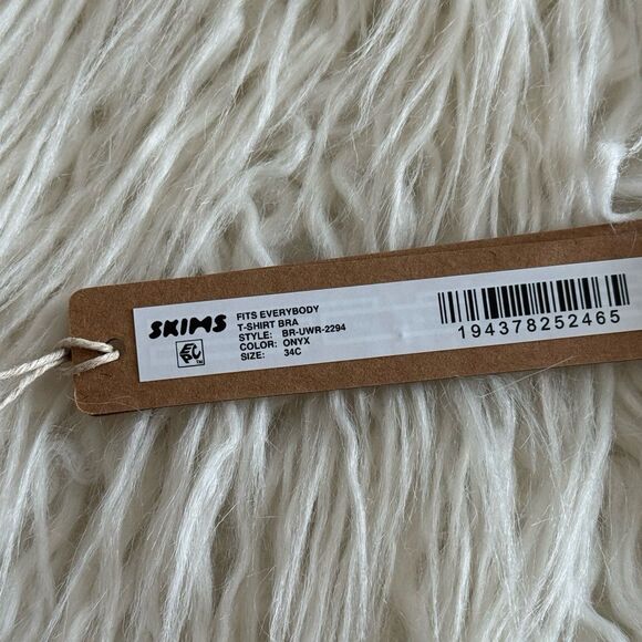 Skims Fits Everybody T-shirt Bra Onyx Size 34C - Picture 7 of 7